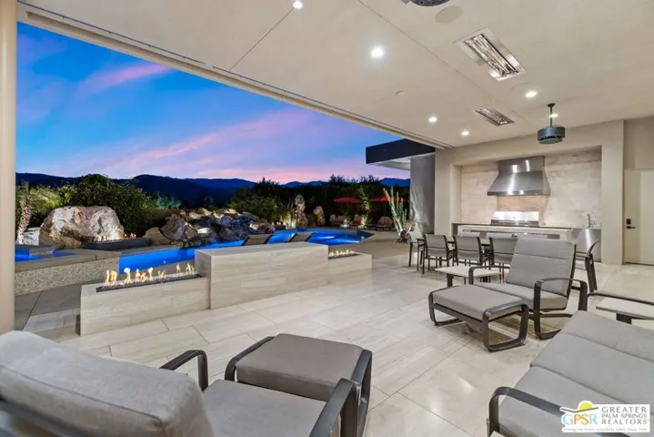 1 Sterling Ridge Drive, Rancho Mirage, California 92270