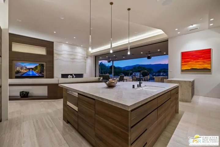 1 Sterling Ridge Drive, Rancho Mirage, California 92270