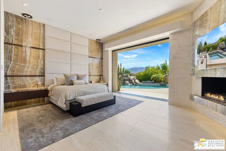 1 Sterling Ridge Drive, Rancho Mirage, California 92270