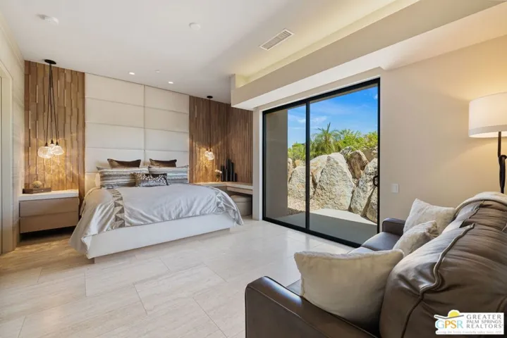 1 Sterling Ridge Drive, Rancho Mirage, California 92270