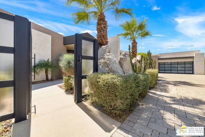 1 Sterling Ridge Drive, Rancho Mirage, California 92270