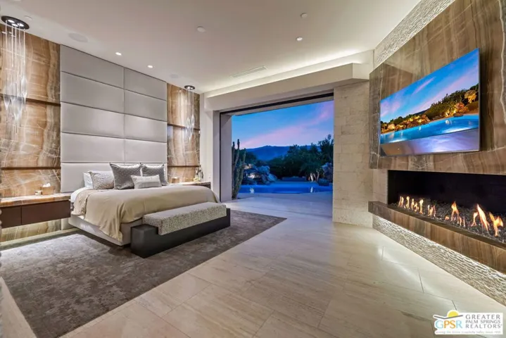 1 Sterling Ridge Drive, Rancho Mirage, California 92270