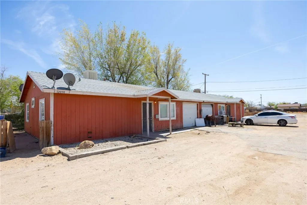 12050 Sand Ave, Adelanto, California 92301 home-pic-2