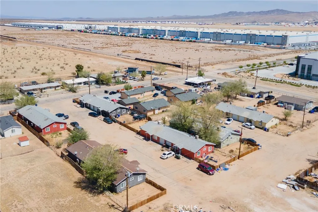 12050 Sand Ave, Adelanto, California 92301 home-pic-8