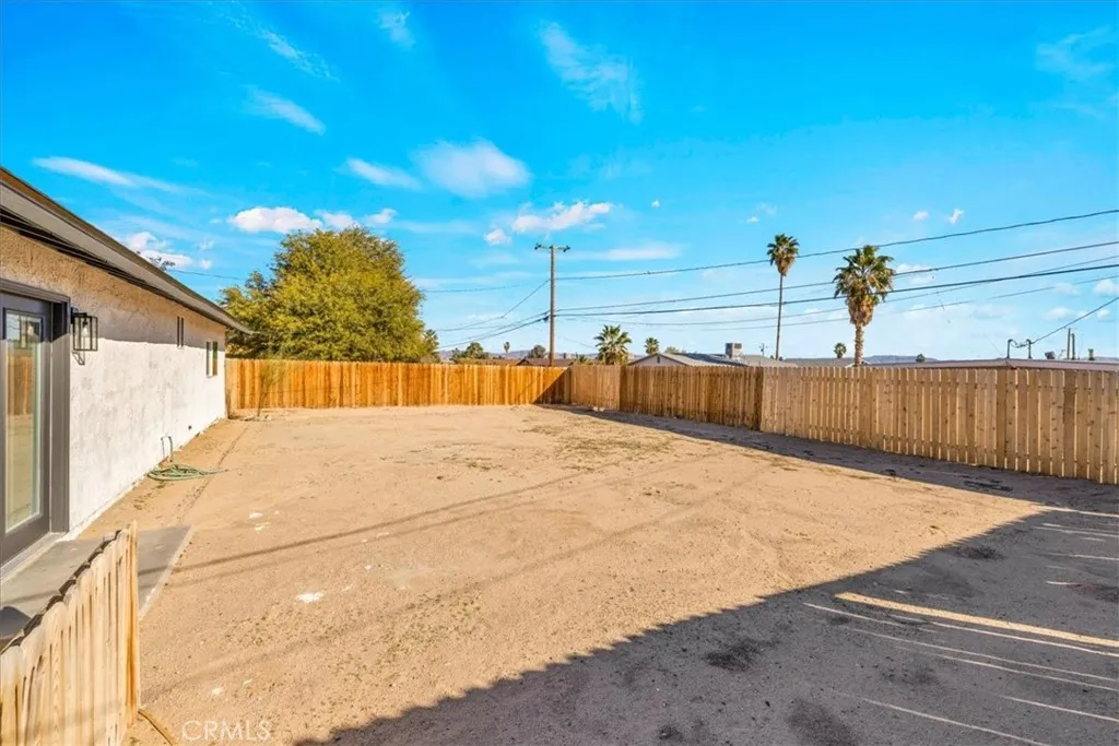 5671 Encelia, 29 Palms, California 92277 home-pic-26