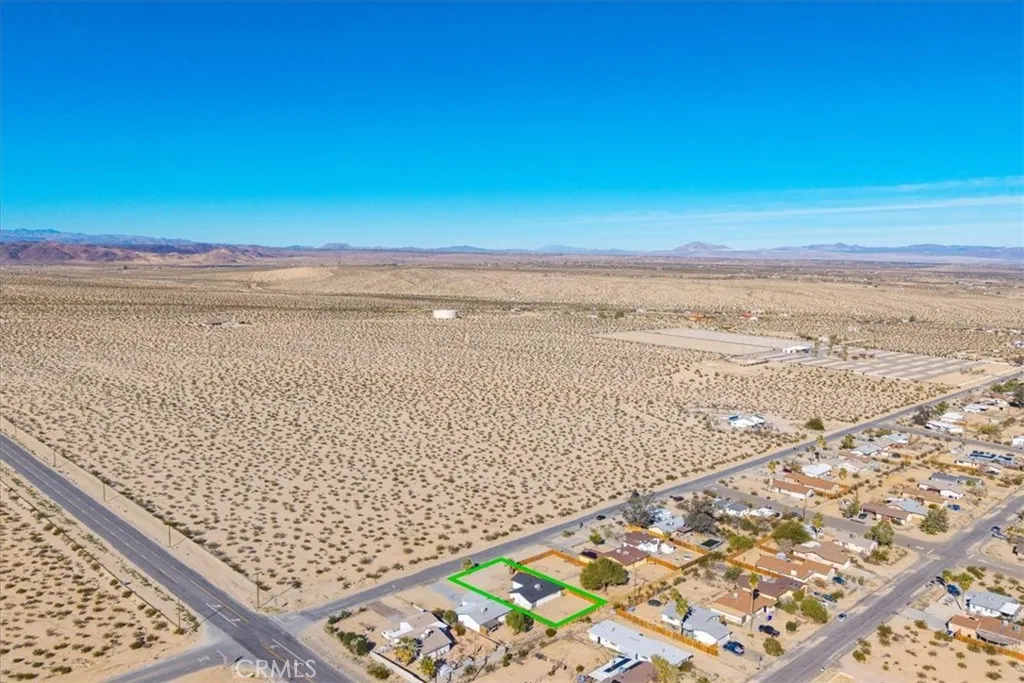 5671 Encelia, 29 Palms, California 92277 home-pic-39