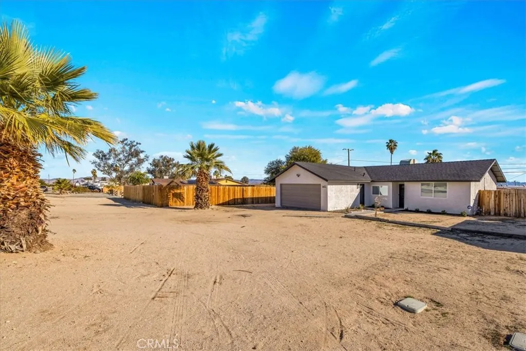 5671 Encelia, 29 Palms, California 92277 home-pic-2