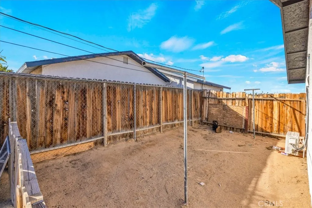 5671 Encelia, 29 Palms, California 92277 home-pic-33