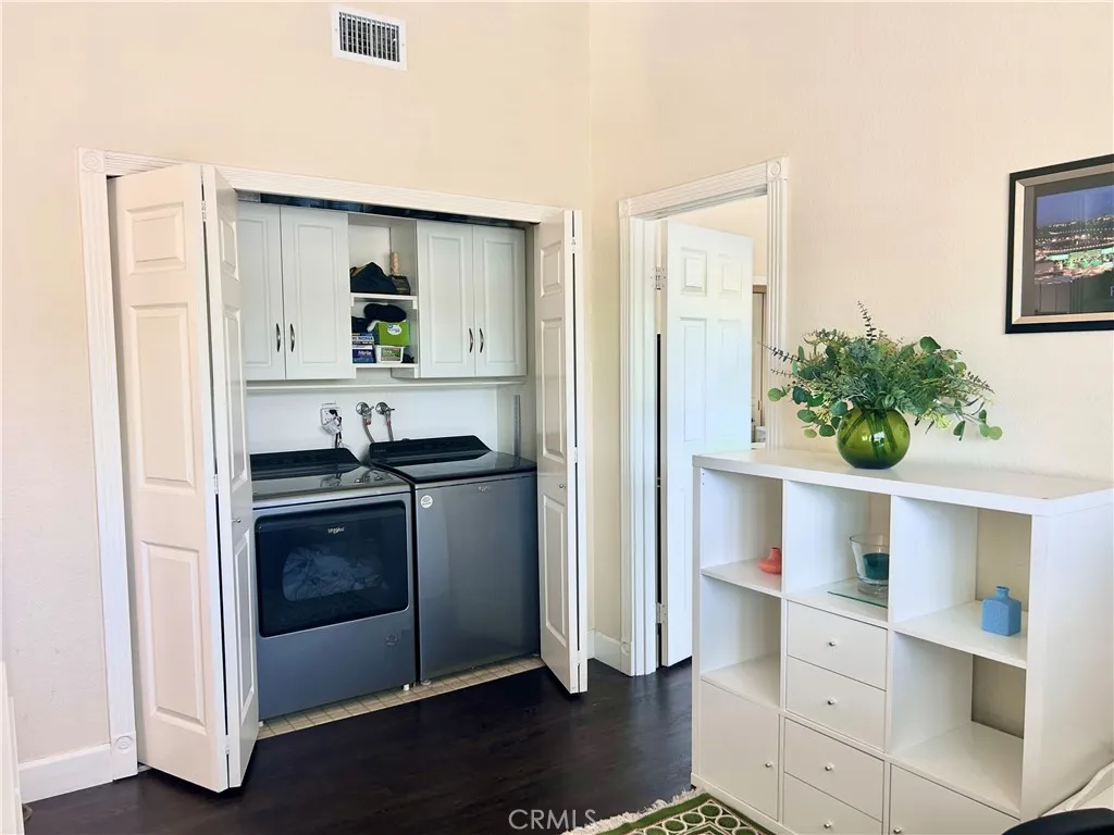 3680 S Bear Street 16 / J, Santa Ana, California 92704 home-pic-32