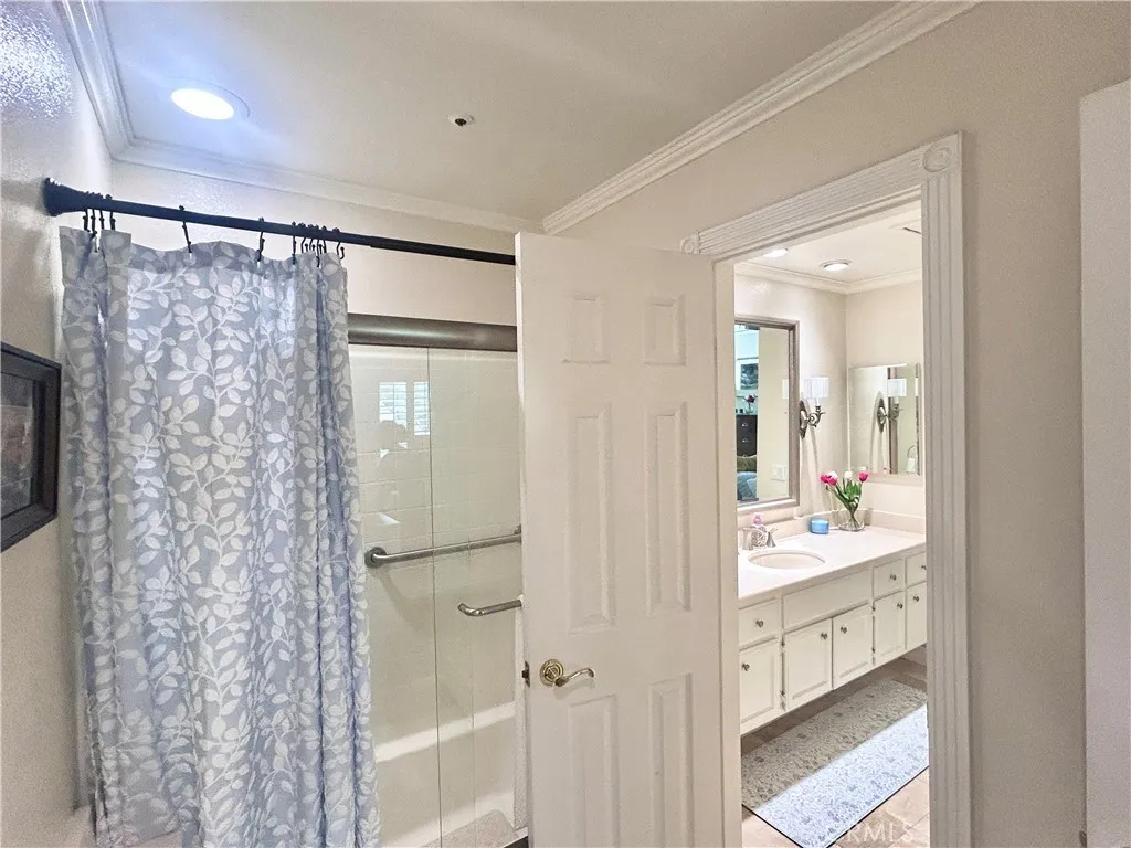 3680 S Bear Street 16 / J, Santa Ana, California 92704 home-pic-27