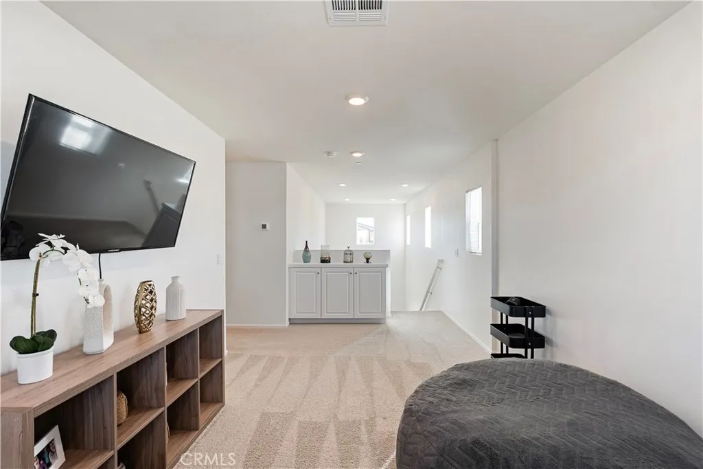 10150 Francis Court, Adelanto, California 92301 home-pic-13