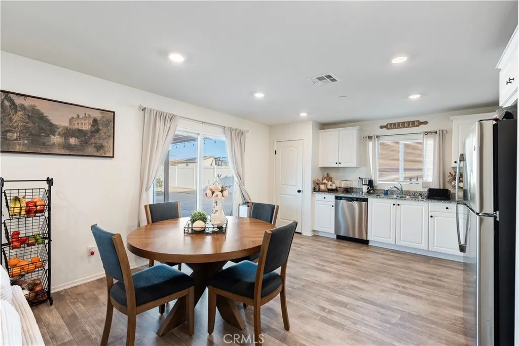 10150 Francis Court, Adelanto, California 92301 home-pic-11