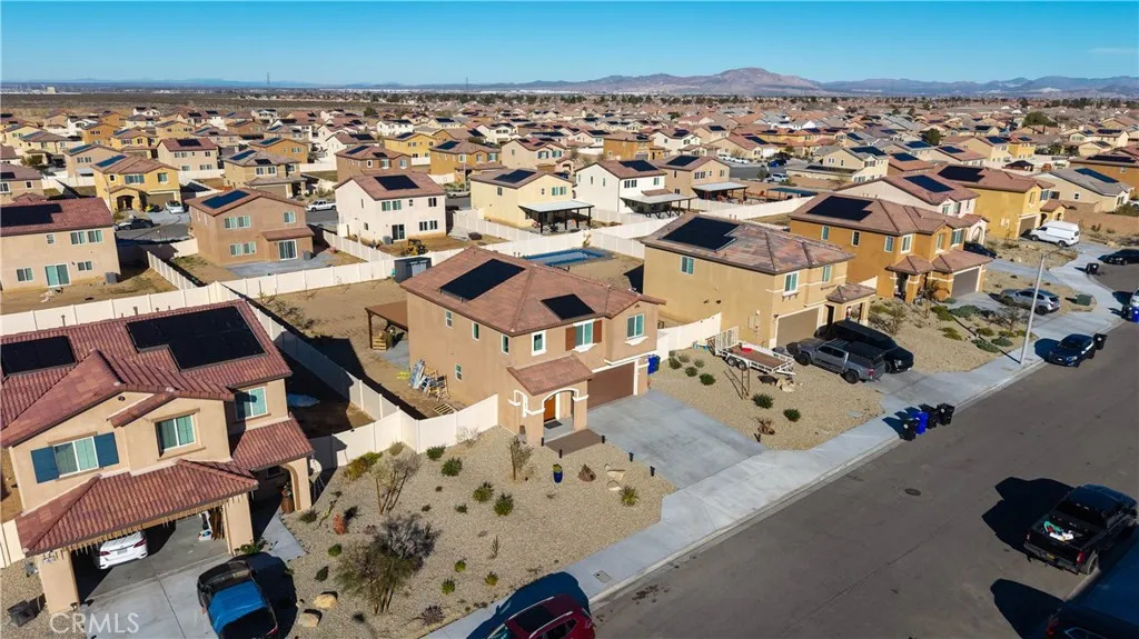 10150 Francis Court, Adelanto, California 92301 home-pic-38