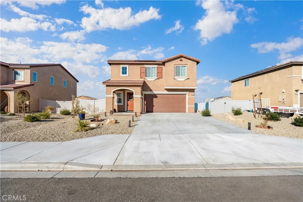 10150 Francis Court, Adelanto, California 92301 home-pic-2