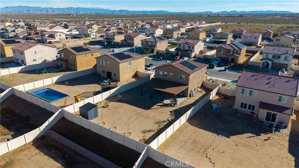 10150 Francis Court, Adelanto, California 92301 home-pic-32