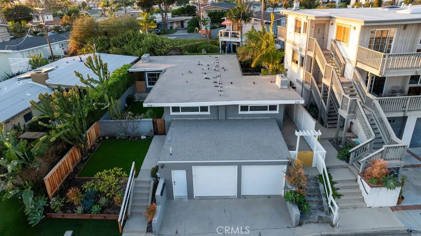 256 1/2 Avenida Madrid B, San Clemente, California 92672