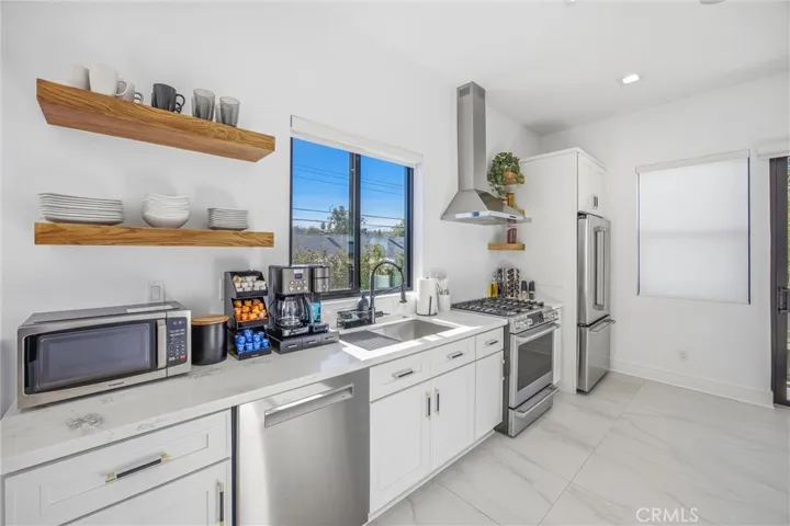 Upstairs kitchen in the back home