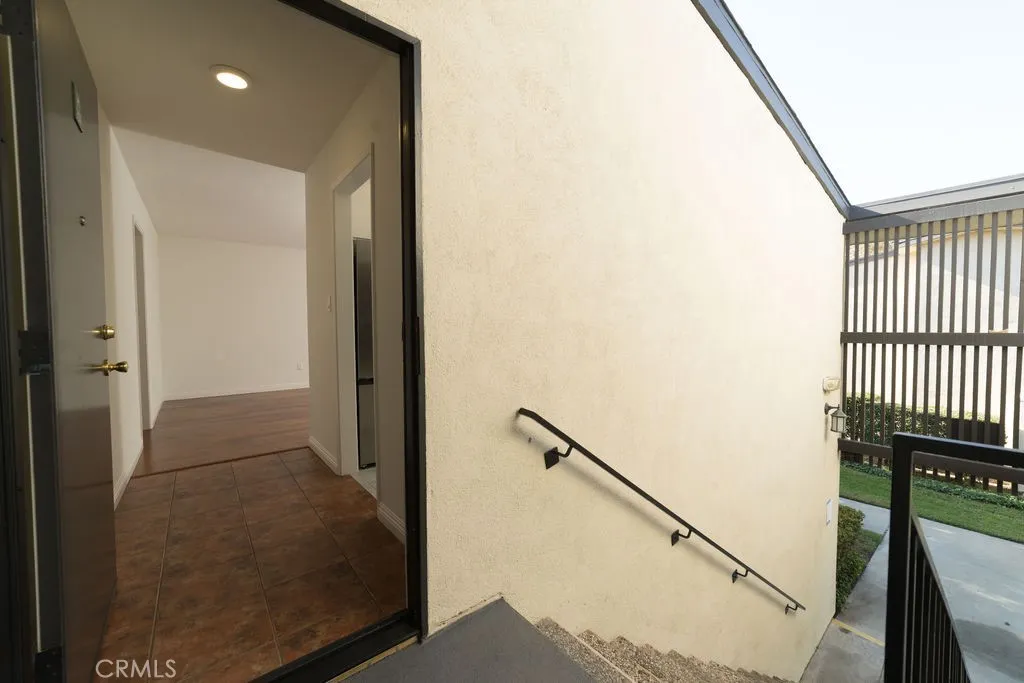 12200 Montecito Rd. H207, Seal Beach, California 90740 home-pic-2