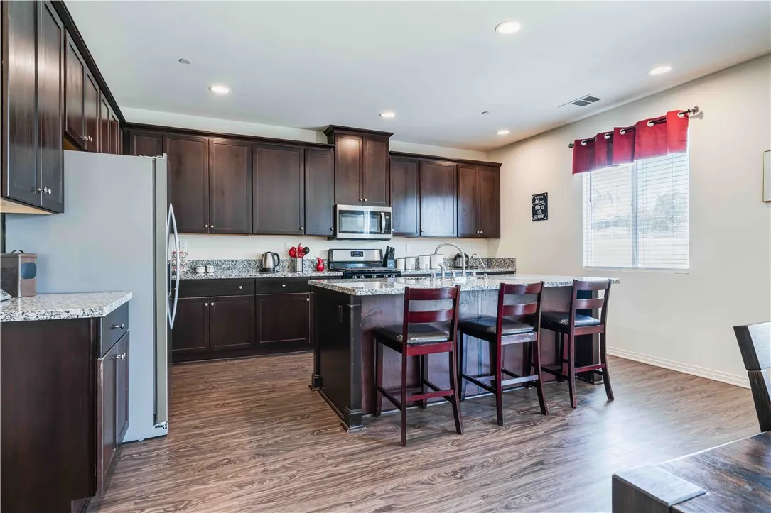 24770 Quenada, Moreno Valley, California 92551 home-pic-6
