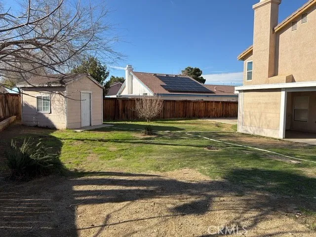 3030 Holline Court, Lancaster, California 93535 home-pic-38
