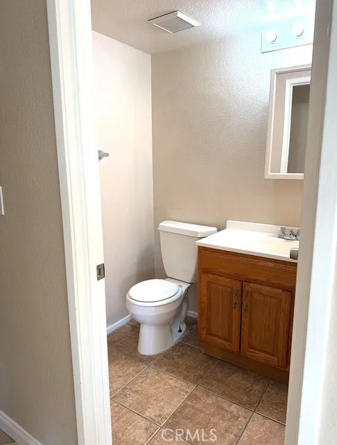 3030 Holline Court, Lancaster, California 93535 home-pic-20