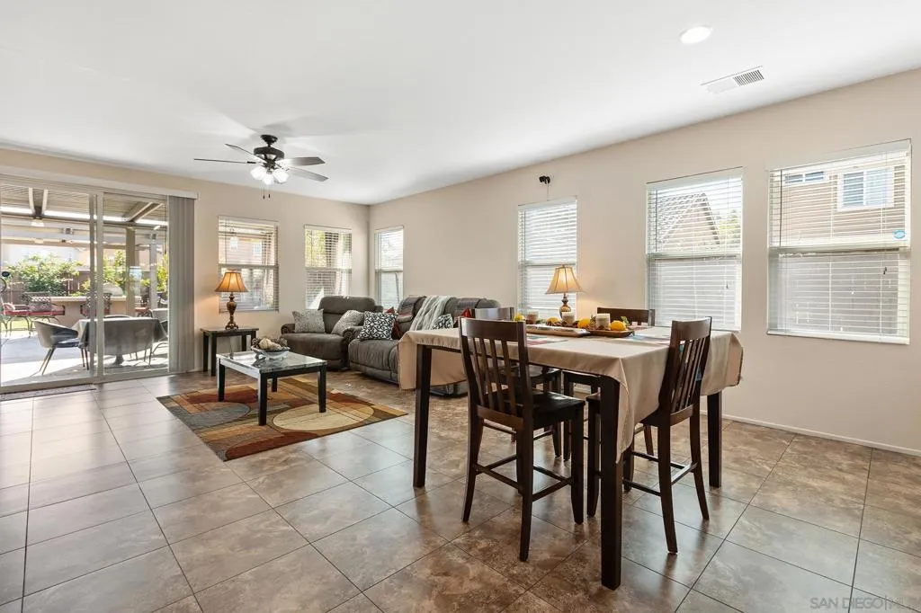 1391 Ranch St, Perris, California 92571 home-pic-17