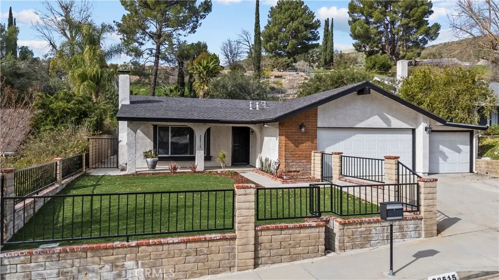 28515 Winterdale, Canyon Country, California 91387 home-pic-1