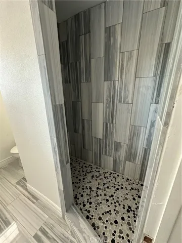 Master Bedroom Bathroom