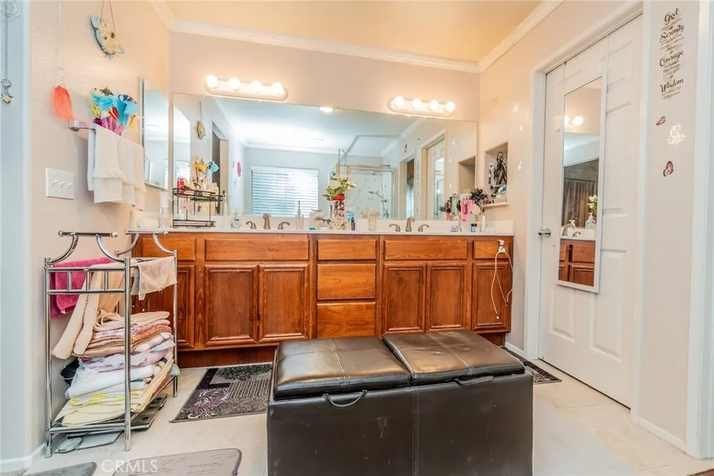 838 Classic Avenue, Beaumont, California 92223 home-pic-49