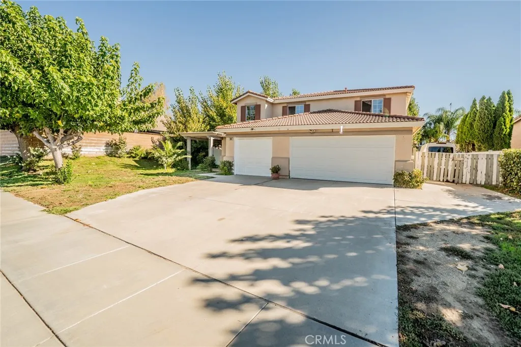 838 Classic Avenue, Beaumont, California 92223 home-pic-3