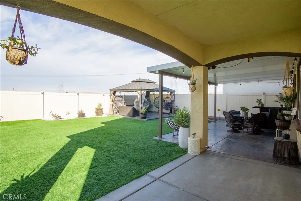 16846 Desert Star, Victorville, California 92394 home-pic-40