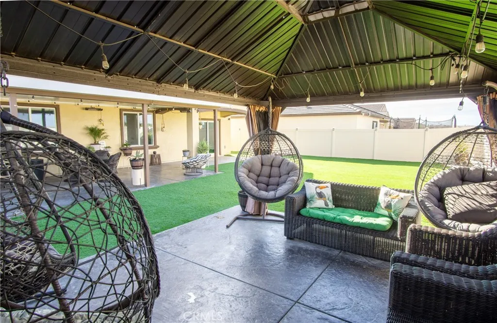 16846 Desert Star, Victorville, California 92394 home-pic-35