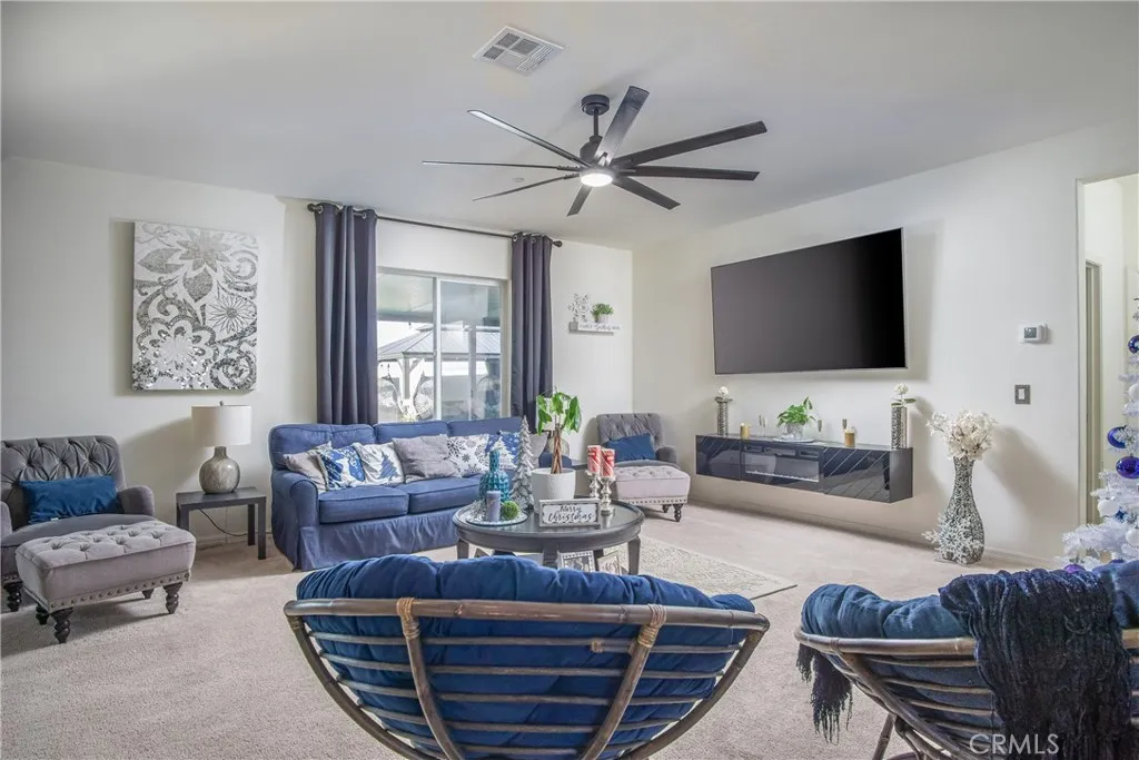 16846 Desert Star, Victorville, California 92394 home-pic-15