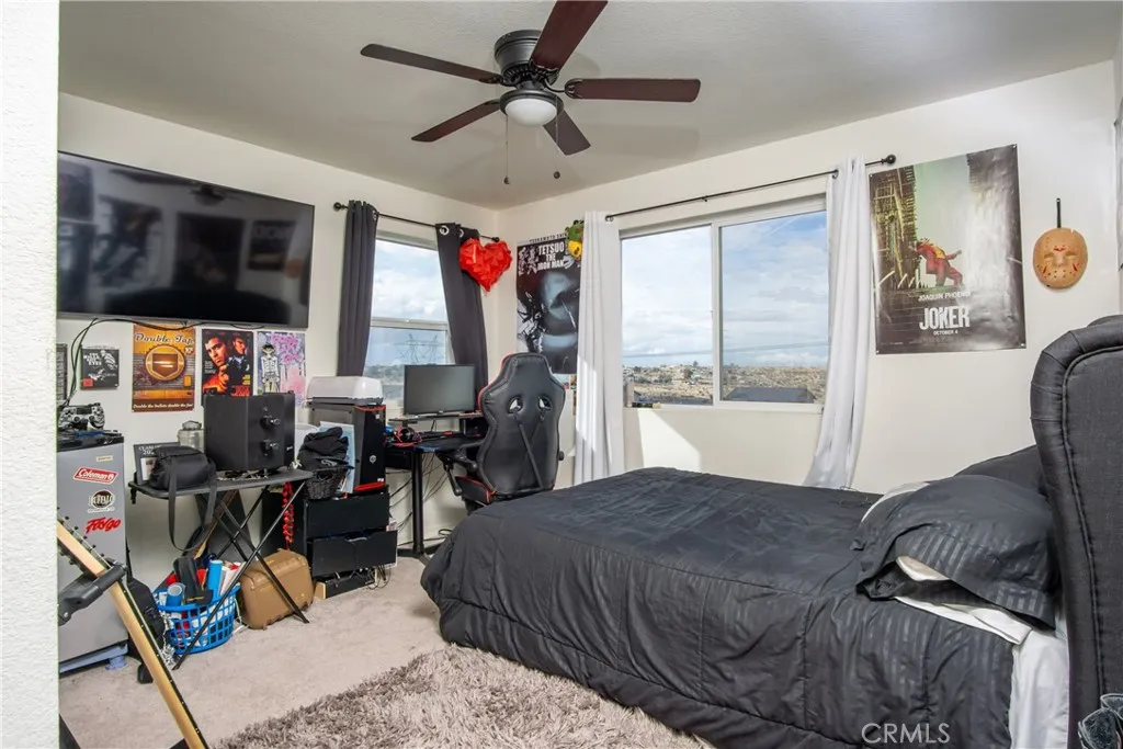 16846 Desert Star, Victorville, California 92394 home-pic-33
