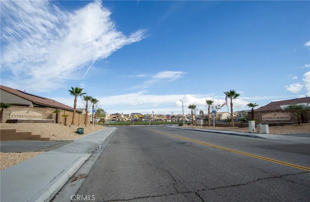16846 Desert Star, Victorville, California 92394 home-pic-68