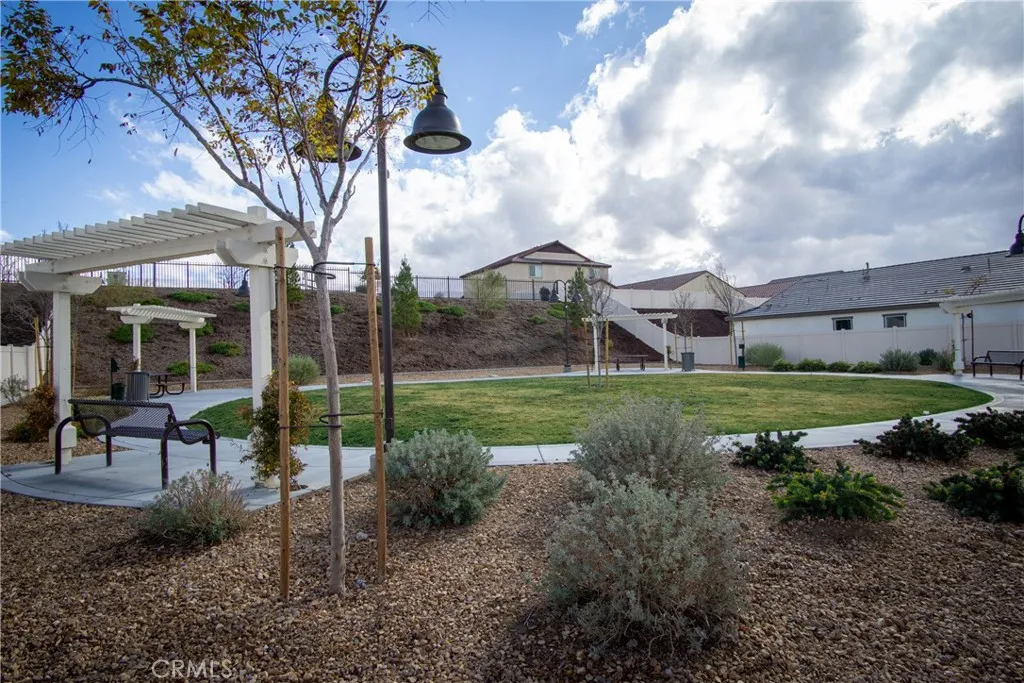 16846 Desert Star, Victorville, California 92394 home-pic-67