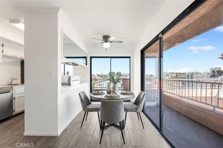 Virtually staged dining area