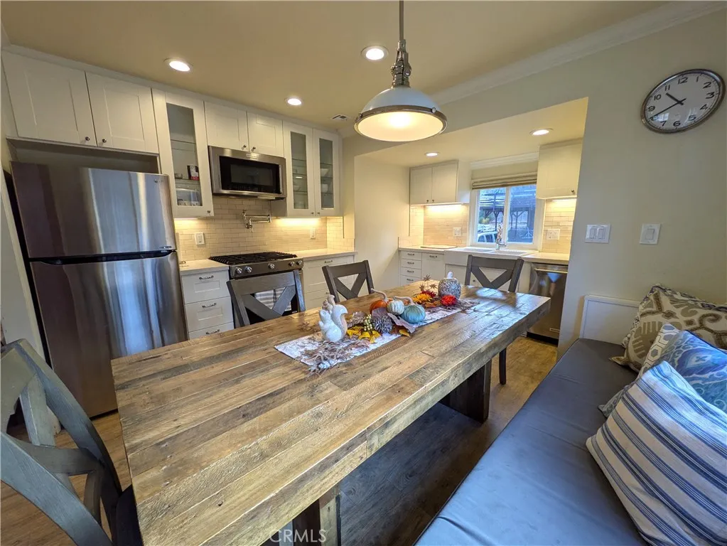 693 Knight Avenue, Big Bear Lake, California 92315 home-pic-9