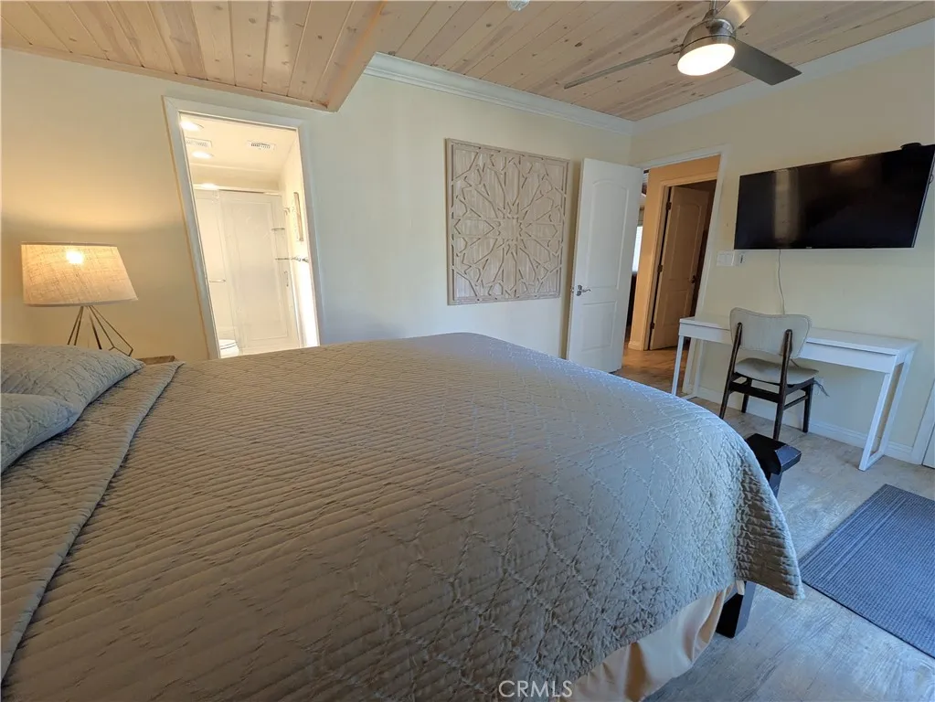 693 Knight Avenue, Big Bear Lake, California 92315 home-pic-23