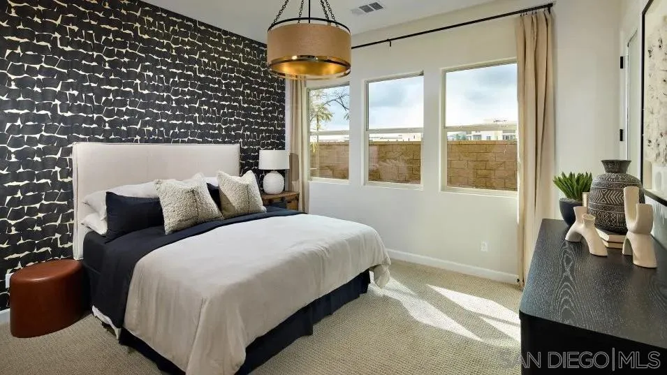 13154 Greer, San Diego, California 92129 home-pic-8