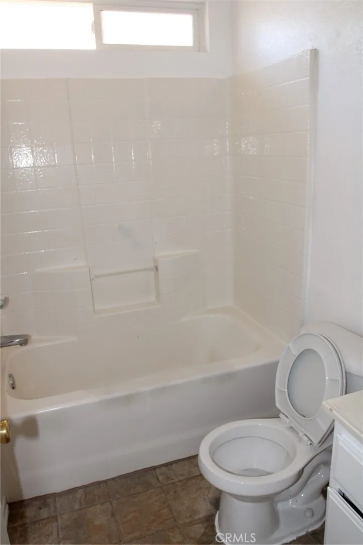 43515 Mahogany, Lancaster, California 93535 home-pic-14