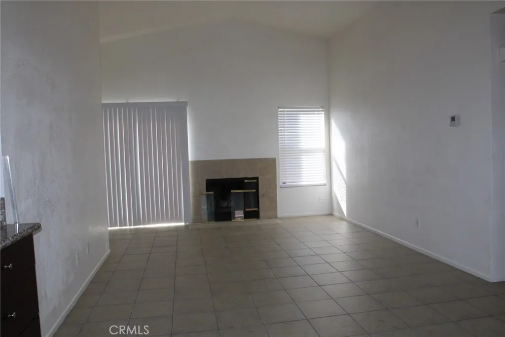 43515 Mahogany, Lancaster, California 93535 home-pic-10