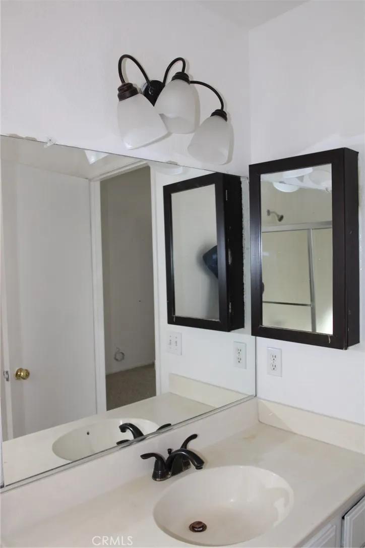 43515 Mahogany, Lancaster, California 93535 home-pic-21