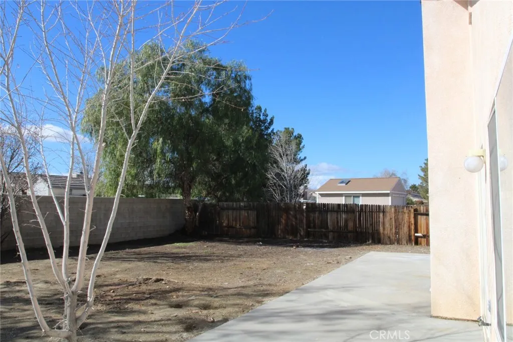 43515 Mahogany, Lancaster, California 93535 home-pic-23