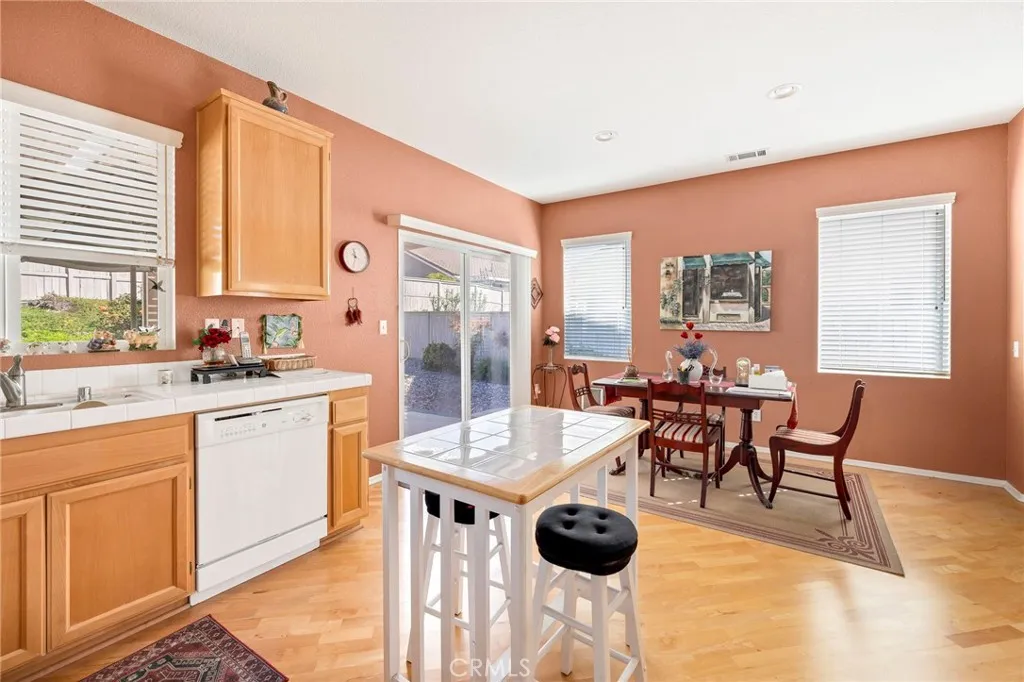 28148 Long Meadow, Menifee, California 92584 home-pic-12