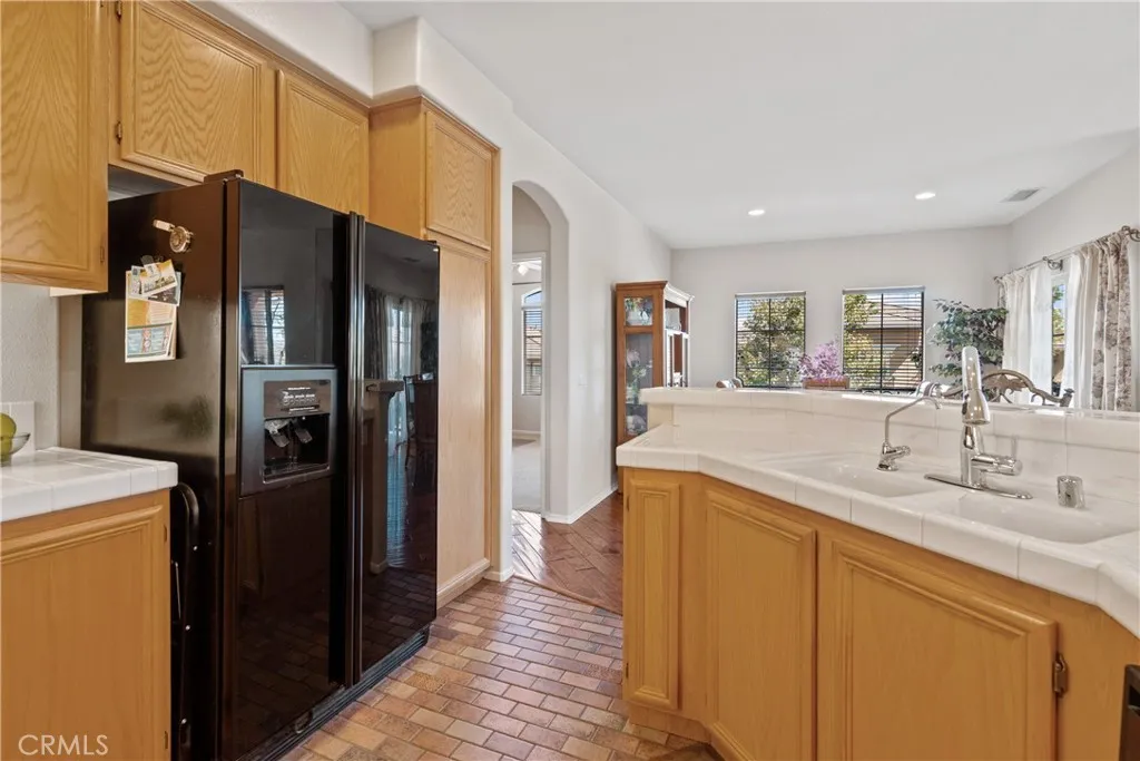 28003 Dickason, Valencia, California 91354 home-pic-18