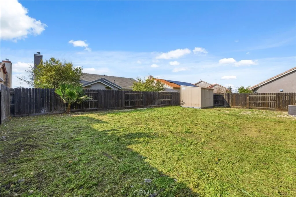 653 Stonewood, Los Banos, California 93635 home-pic-24