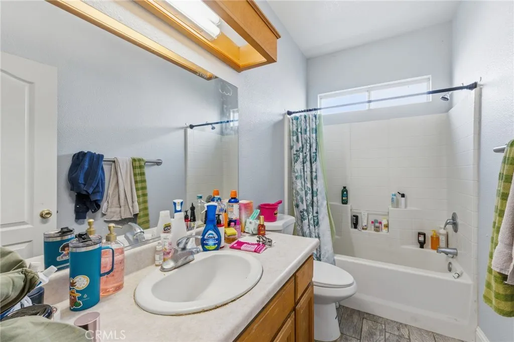 653 Stonewood, Los Banos, California 93635 home-pic-20