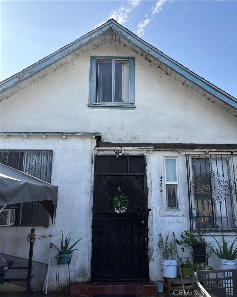 4354 Verona Street, Los Angeles, California 90023 home-pic-1
