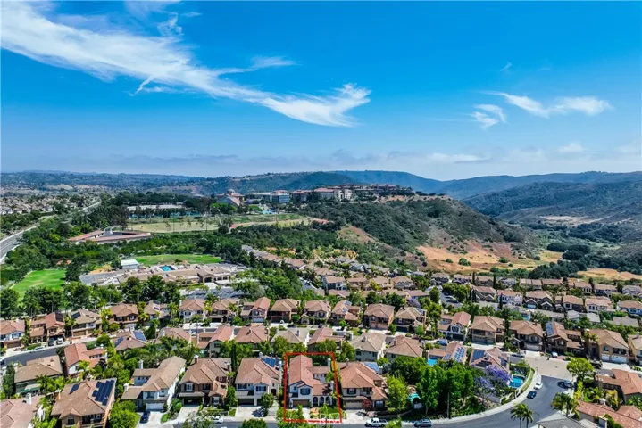 30 Sunswept Mesa, Aliso Viejo, California 92656
